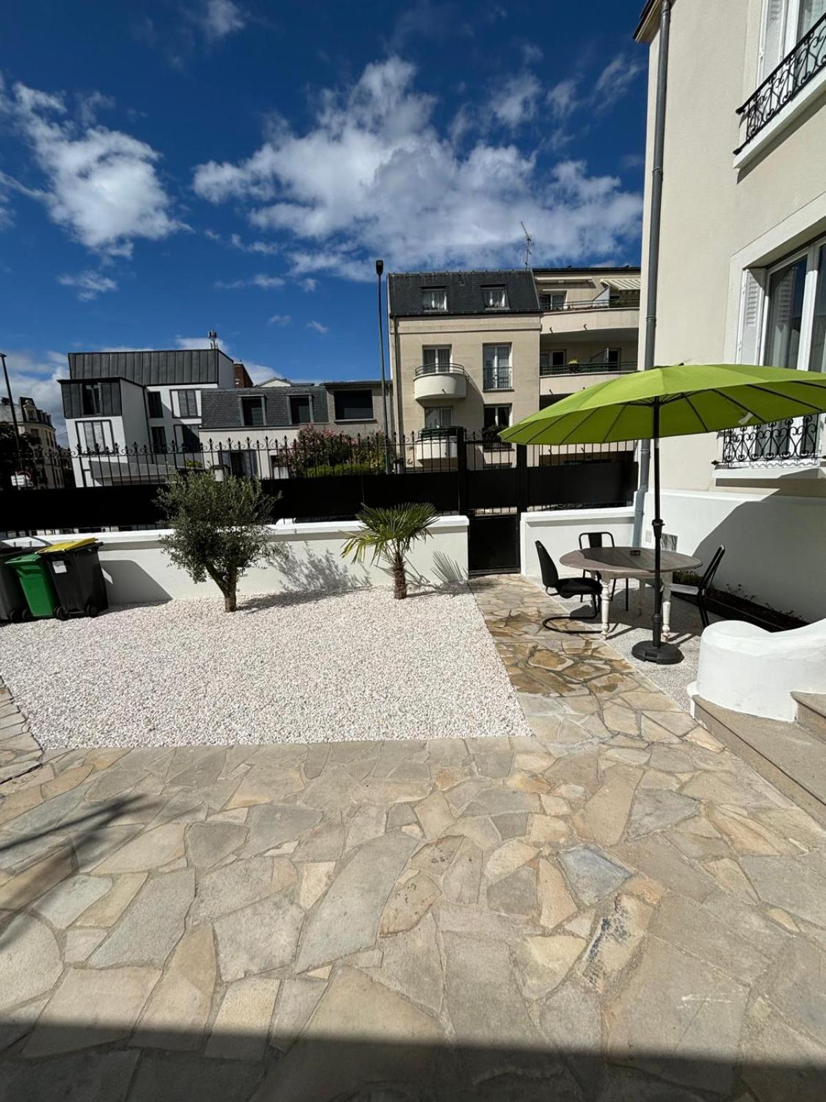 Appartement 2 Chambres Dans Une Belle Maison A Proximite De Paris อานีแย-ซูร์-แซน ภายนอก รูปภาพ